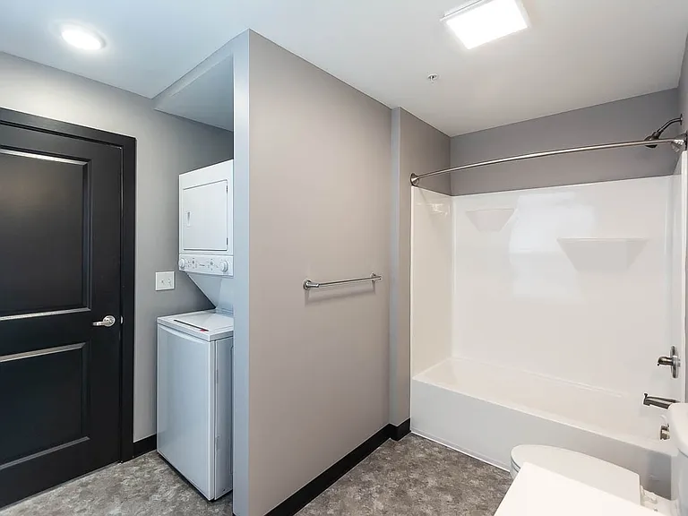 Tech Park Apartments — Photo 31