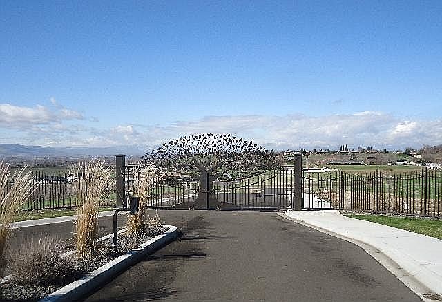 2nd image of 6201 Horizon View Ln