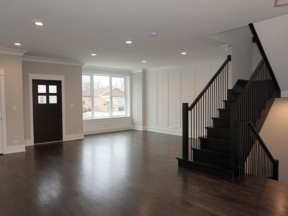 4th image of 5749 S Newland Ave