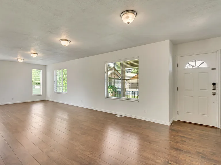 8637 S Golden Rain Cir — Photo 13