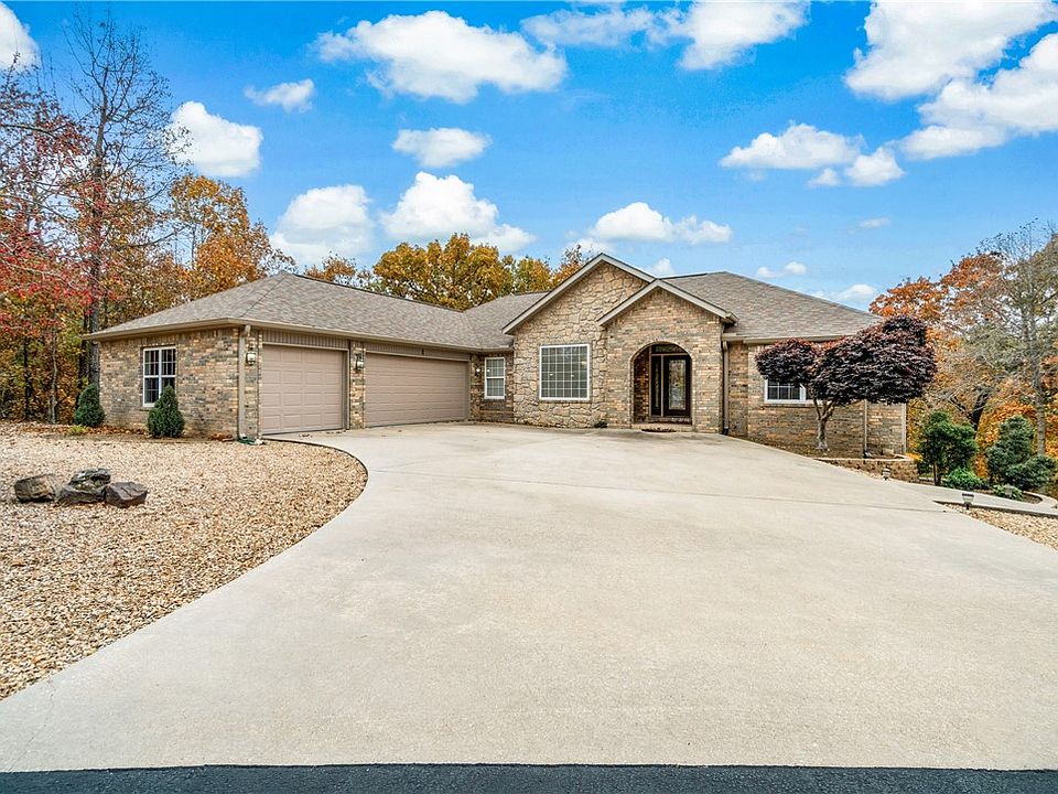 1st image of 1 Pamona Cir