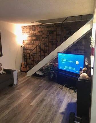 5th image of 3763 Park Dr APT 2