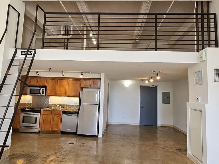 The Reserve Lofts — Photo 55