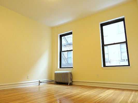5th image of 901 Washington Ave #450