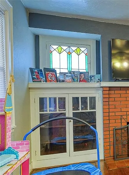 Thumbnail 10