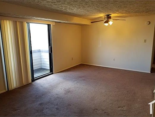 5th image of 600 Heather Ridge Dr Unit F