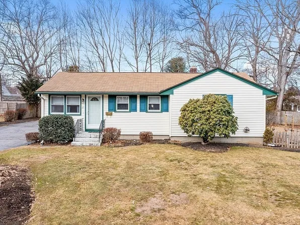 21 Elm St, West Boylston, MA 01583