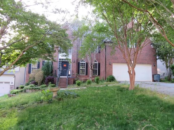 110 Waters Reach Ln, Simpsonville, SC 29681