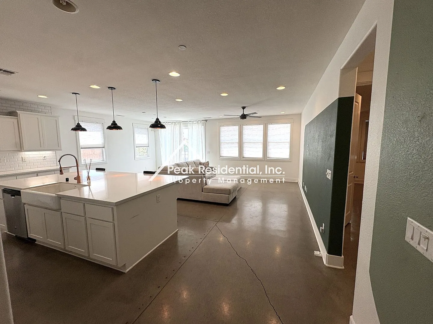 Updated 3bd/2ba Rancho Cordova House — Photo 4