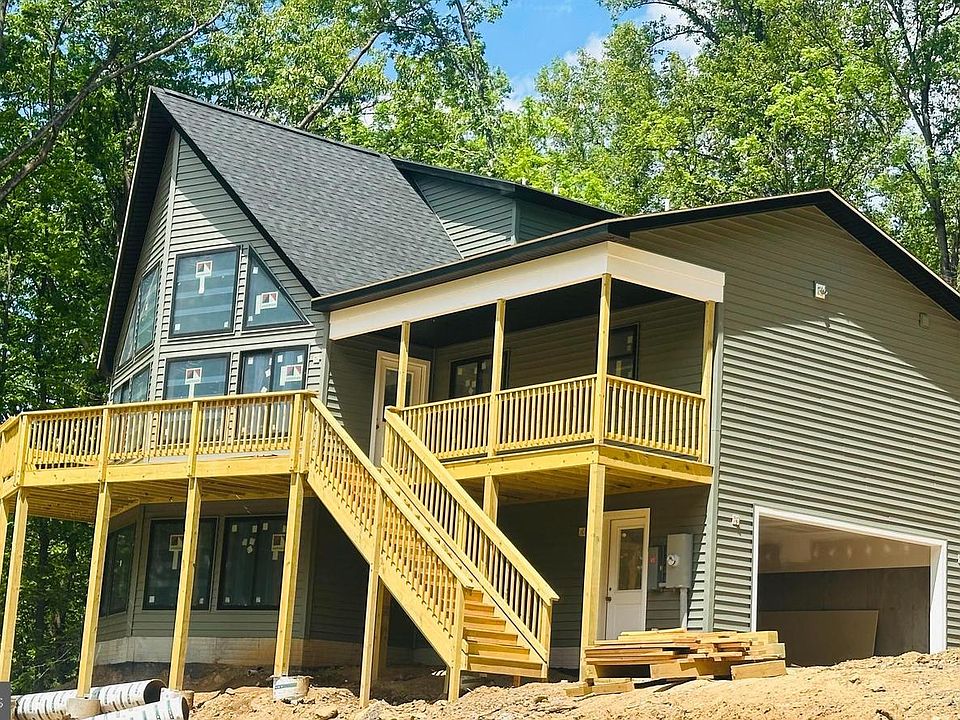 1st image of 240 Ehlers Dr