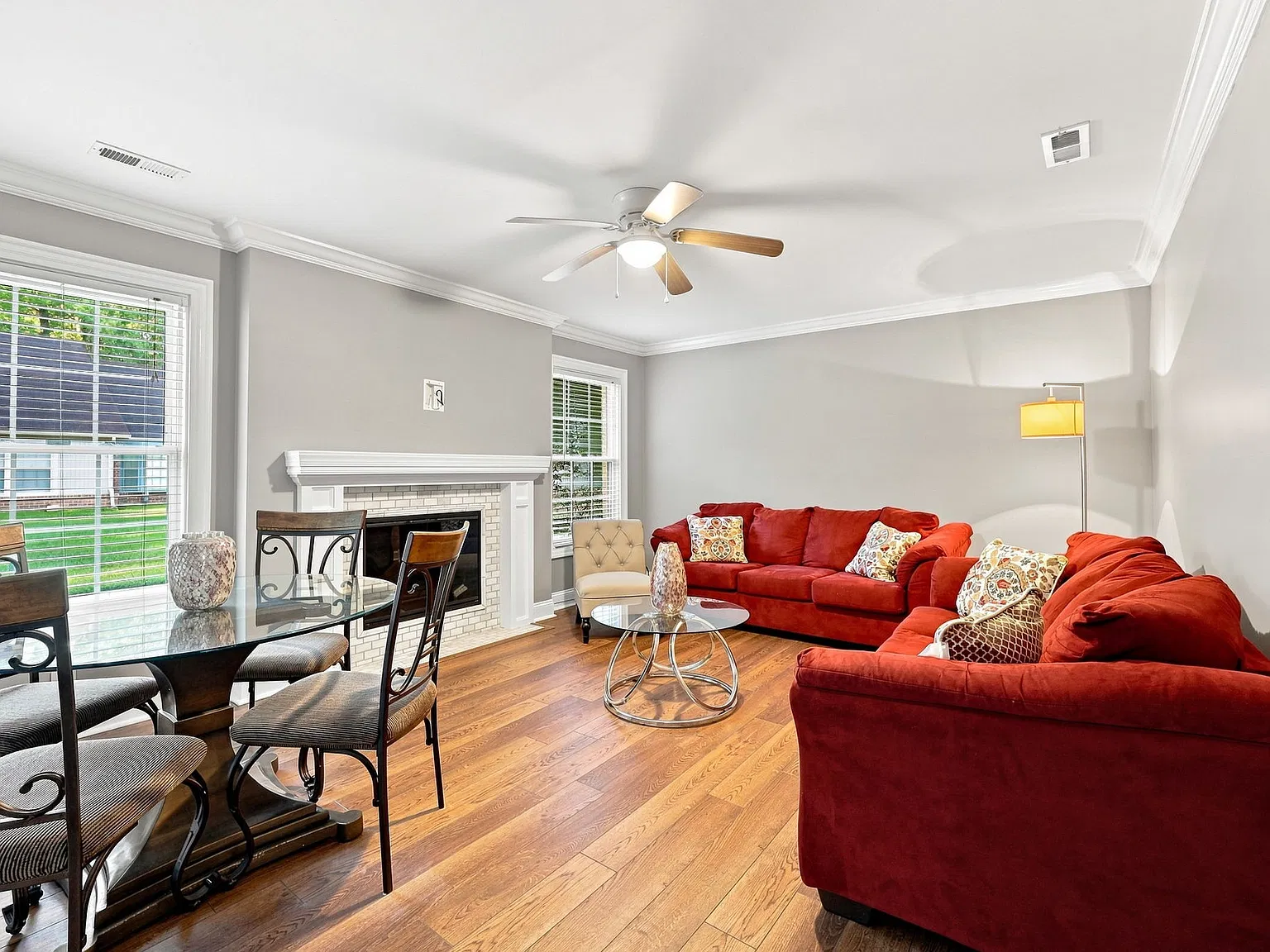 126 Oakmont Dr - APT 3... — Photo 2