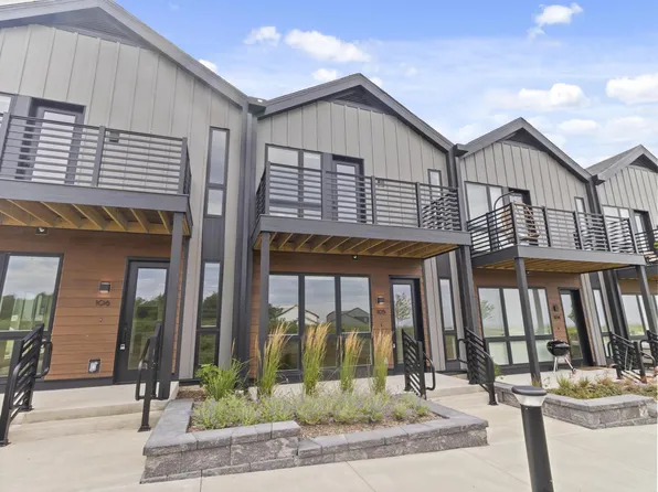 9352 South Alder PLACE #105, Oak Creek, WI 53154