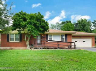 4805 Clarmar Rd, Jeffersontown, KY 40299