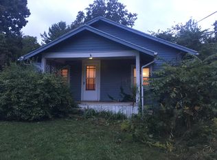 1220 W Arlington Rd, Bloomington, IN 47404