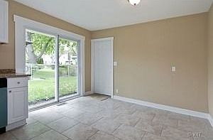 5th image of 1032 New Haven Ave
