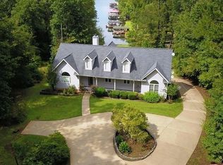180 Sandy Run Dr, Sparta, GA 31087