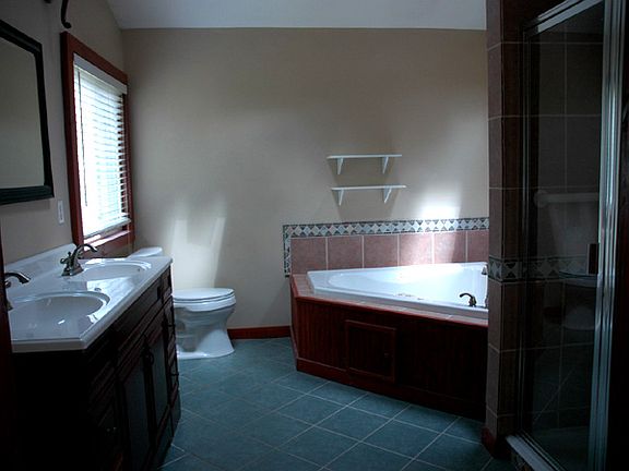 Add'l Master Bath Pics