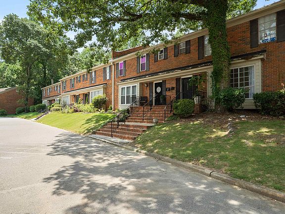 2nd image of 2024 Montreat Pkwy #2024