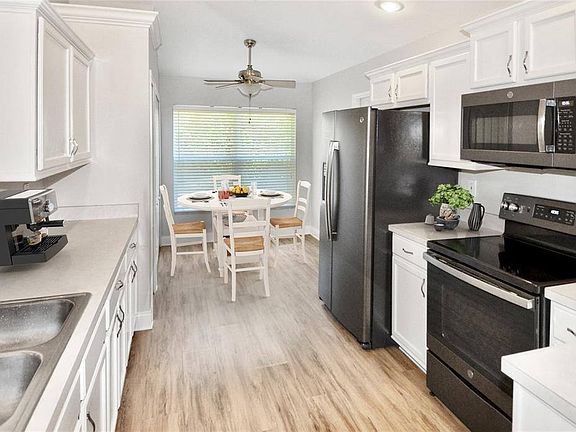 2nd image of 205 Fareham Dr