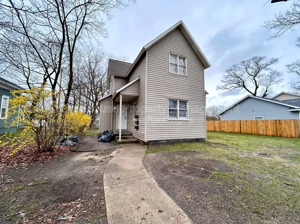 1461 Leahy St #1, Muskegon, MI 49442