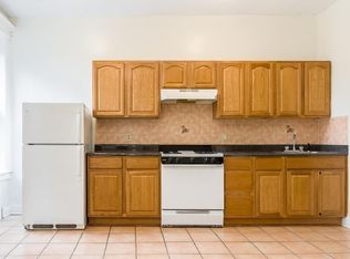 1050 Park Pl APT 1B, Brooklyn, NY 11213