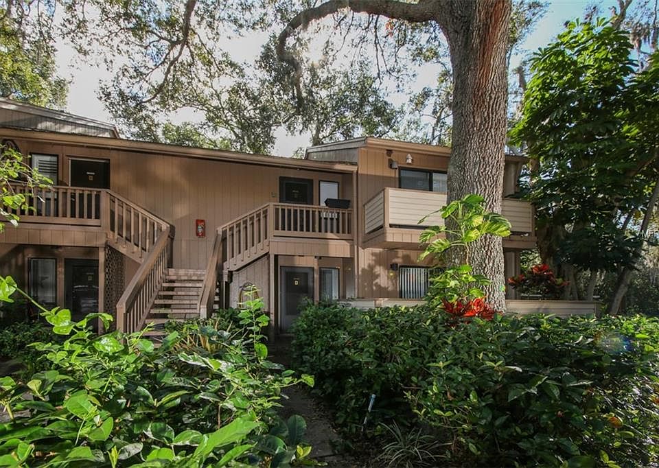 1st image of 1680 Brookhouse Cir #208-3