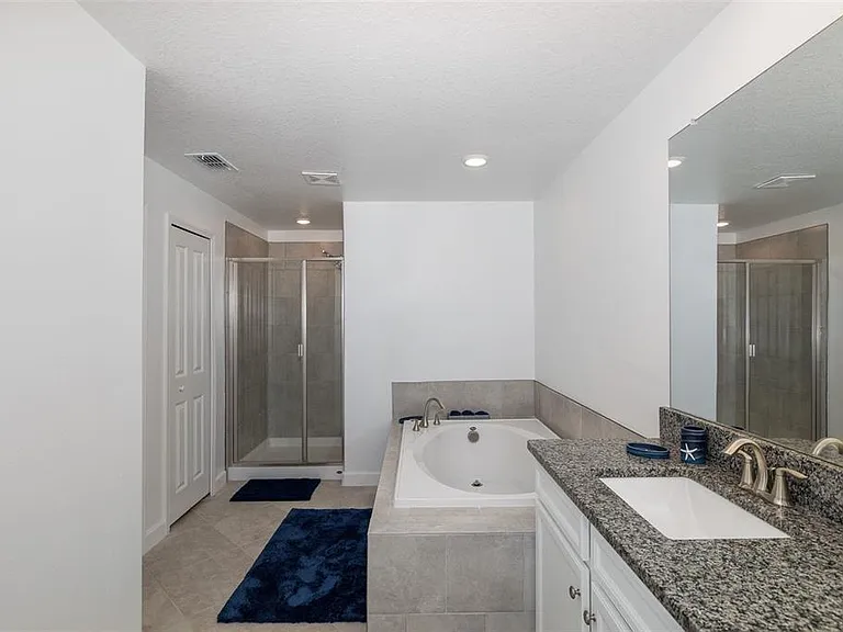 3072 Hover Hall Ln — Photo 32