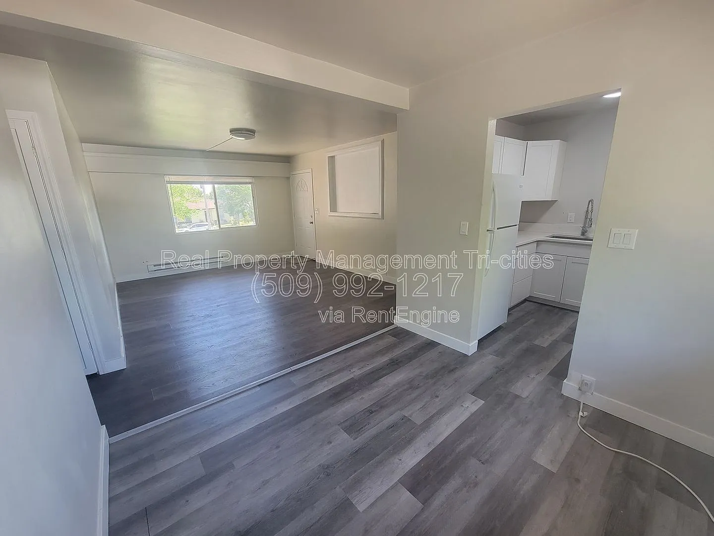 2 bed, 2.0 bath, 960 sqft, $1,095 — Photo 3