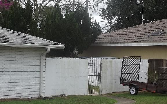 3rd image of 901 Wakulla Dr