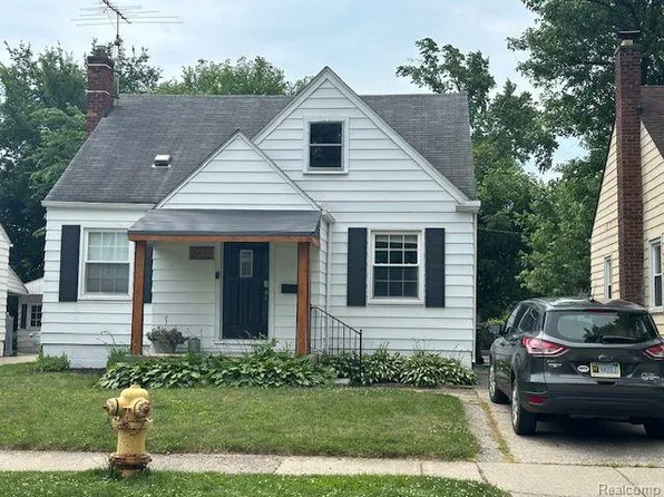 2413 Harvard Rd, Berkley, MI 48072