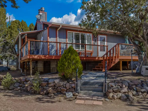 157 E Christie Ln, Central, UT 84722
