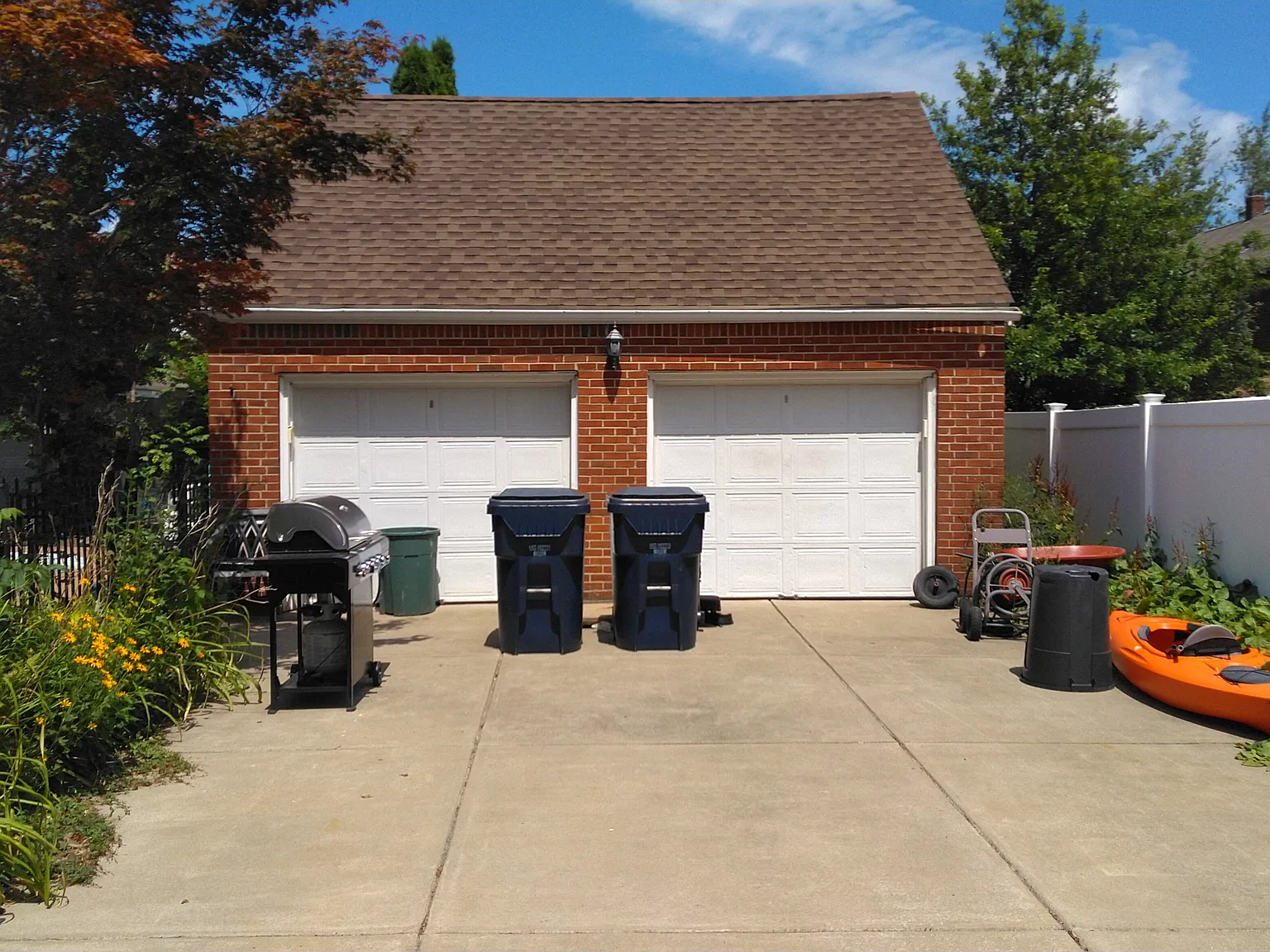3 bed, 1150 sqft, $1,275 — Photo 2