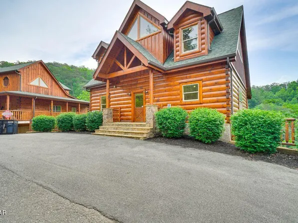 2178 Bear Haven Way, Sevierville, TN 37876