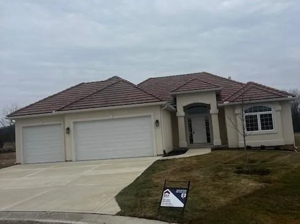 20913 E 37th Terrace Ct, Independence, MO 64057