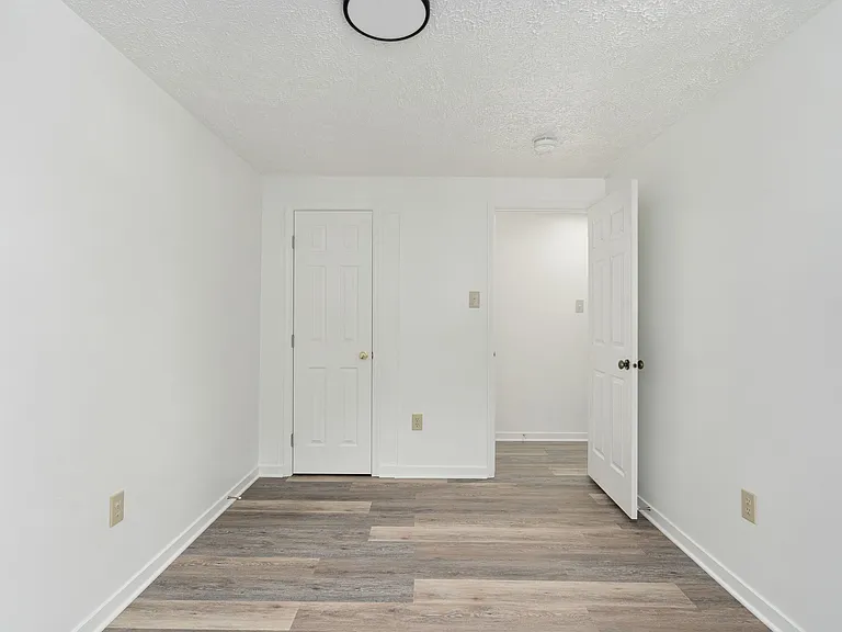10905 Holleybrooke Dr — Photo 13