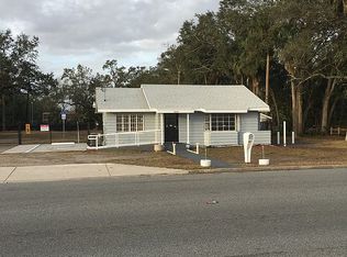 1812 W 1st St, Sanford, FL 32771