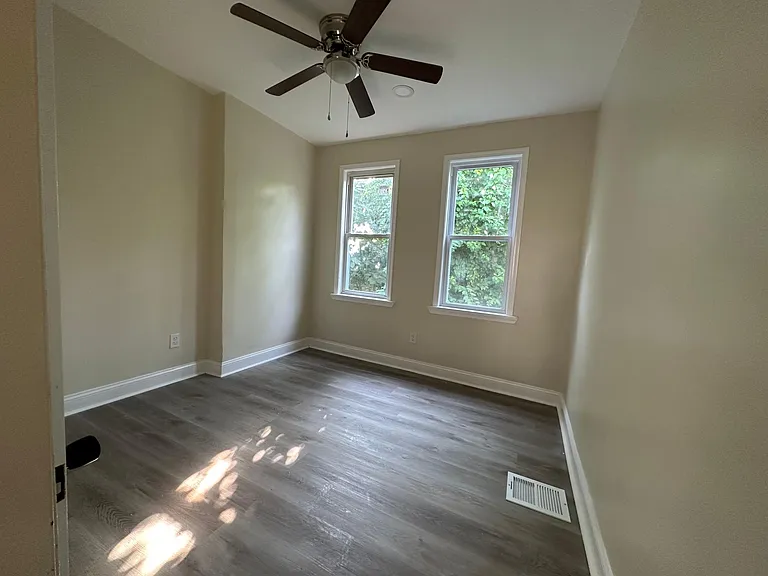 1715 N Taney St — Photo 10
