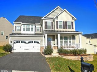 5606 Crescent Ridge Dr, White Marsh, MD 21162