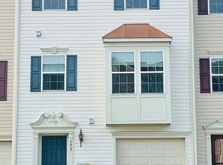 153 Tidewater Ter, Falling Waters, WV 25419