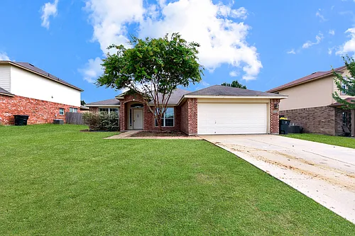 1804 Lobrecht Ct Photo 1