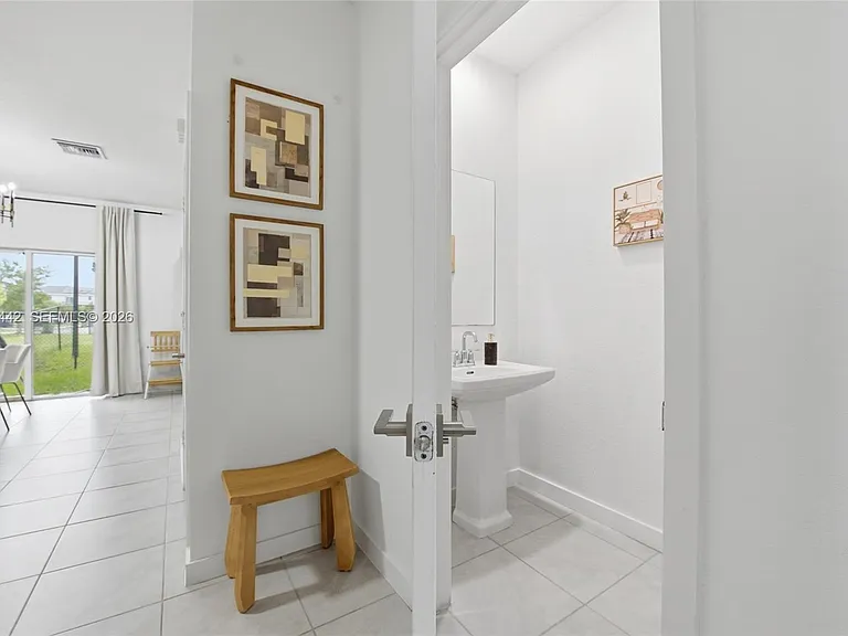 1774 SE 9th Ave #1774 — Photo 19