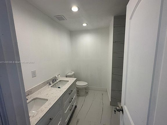 3rd image of 2971 NW 185th Ter