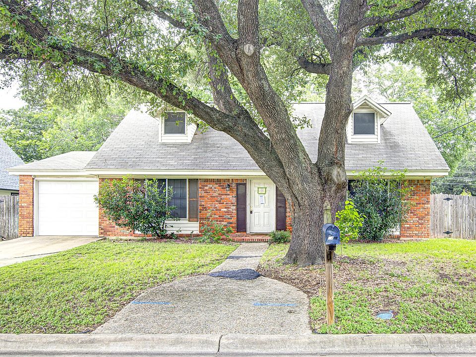 1st image of 6704 Isabelle Dr