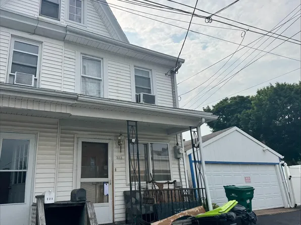 323 S Grape St, Mount Carmel, PA 17851