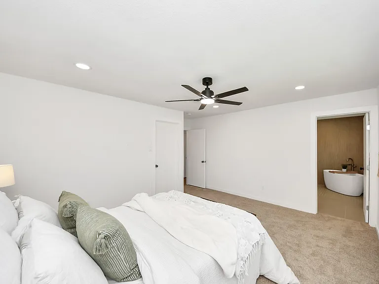 5946 Willowbend Blvd — Photo 24