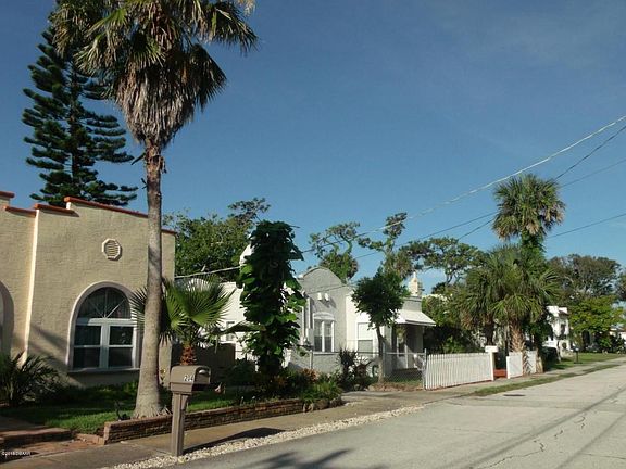 5th image of 200 Goodall Ave
