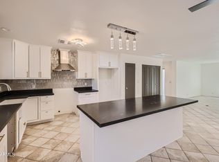 1946 W Palmaire Ave, Phoenix, AZ 85021