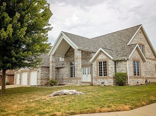 3956 N Sheedy Ave, Springfield, MO 65803