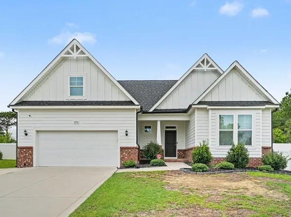 4356 Scout Camp Dr, Fayetteville, NC 28306