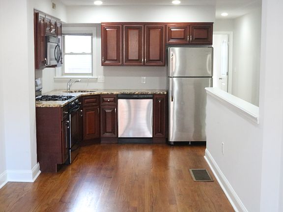 Living Room & Kitchen